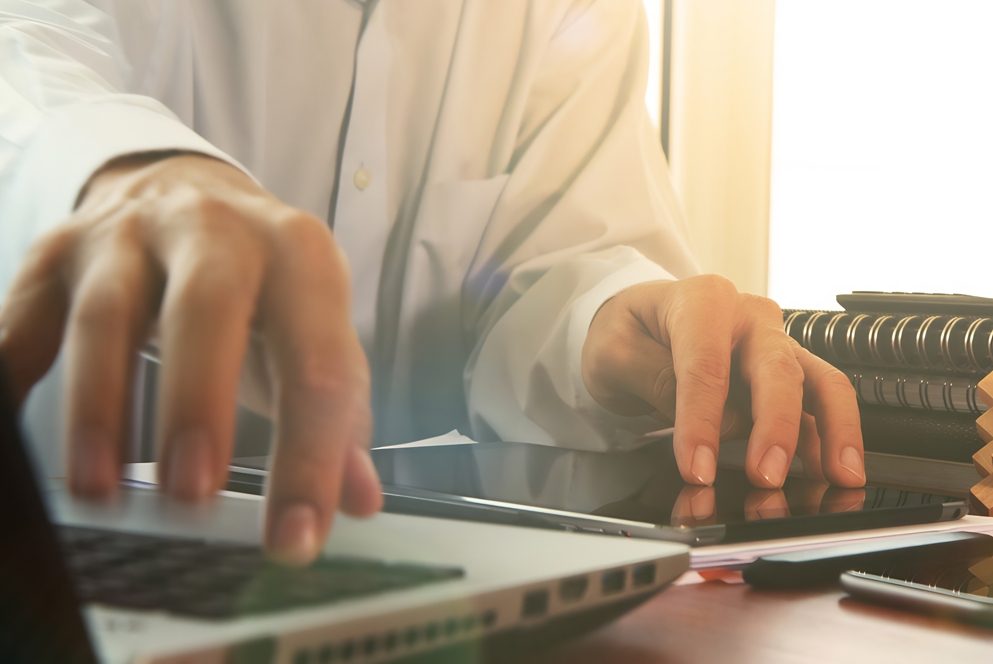 手機(jī)軟件制作中的響應(yīng)式設(shè)計(jì)_打造無(wú)縫用戶(hù)體驗(yàn)?